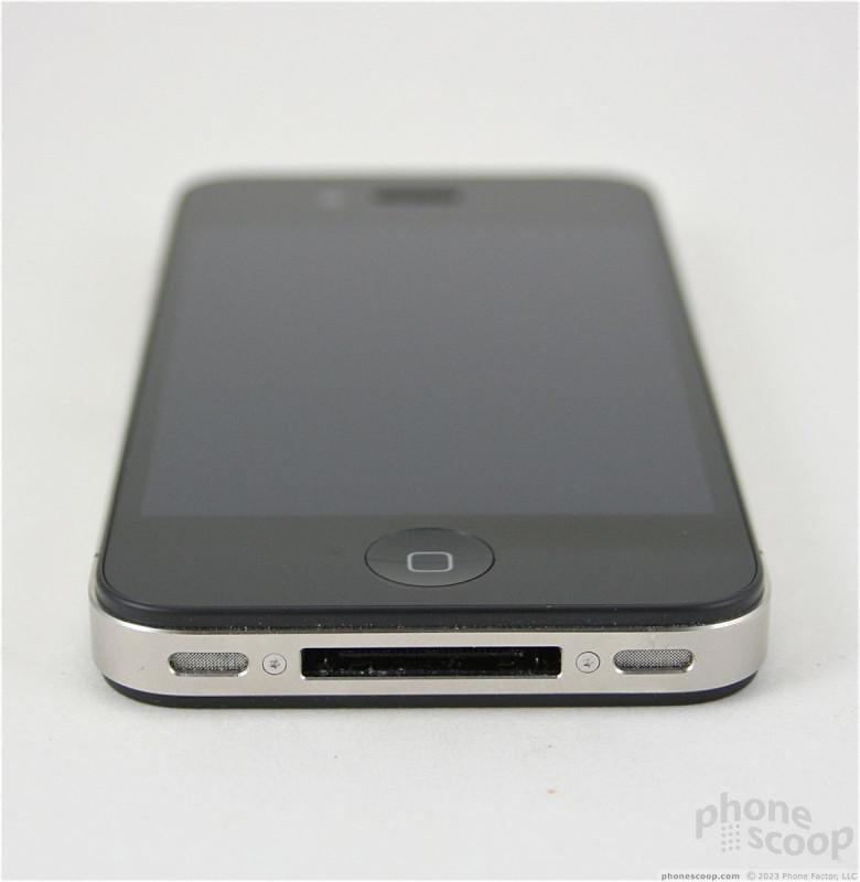 Review: Apple iPhone 4S for AT&T: Body : Body (Phone Scoop)