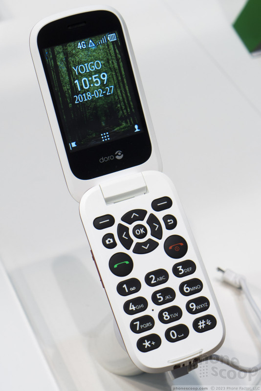 Doro 6050 revealed – has the bar been raised for senior-friendly feature  phones?